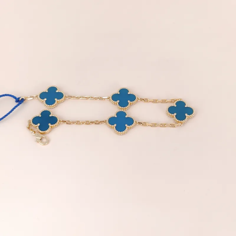 Van Cleef & Arpels Bracelet Alhambra Alhambra Collection Five-Motif Bracelet 18KY ellow Gold Vintage Small 19cm — cover view 2 of 10