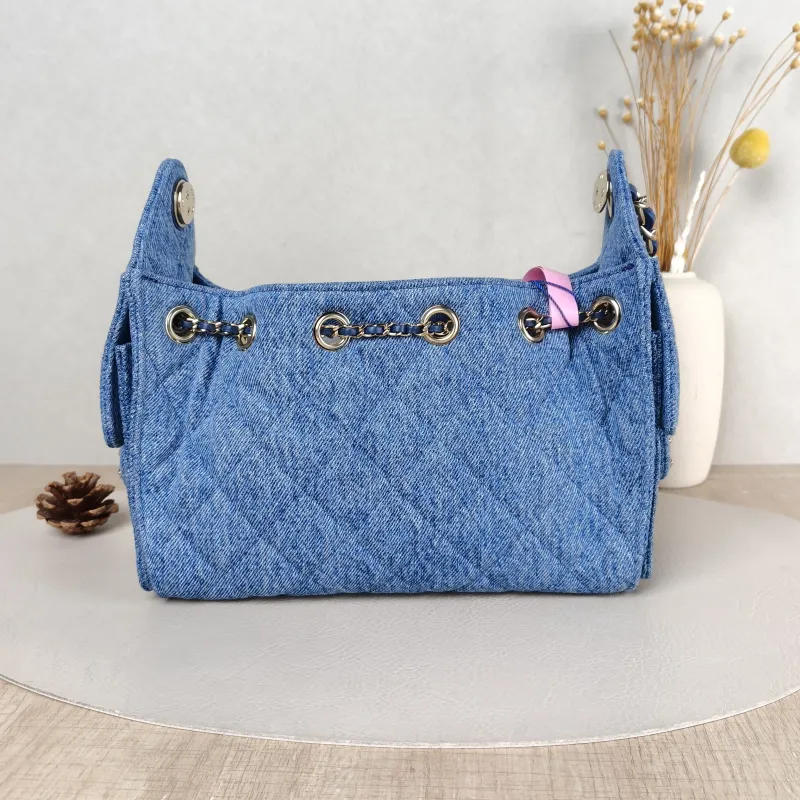 Chanel Crossbody Bag 25Bag Mini 22 × 12.5 × 22 cm — cover view 4 of 5