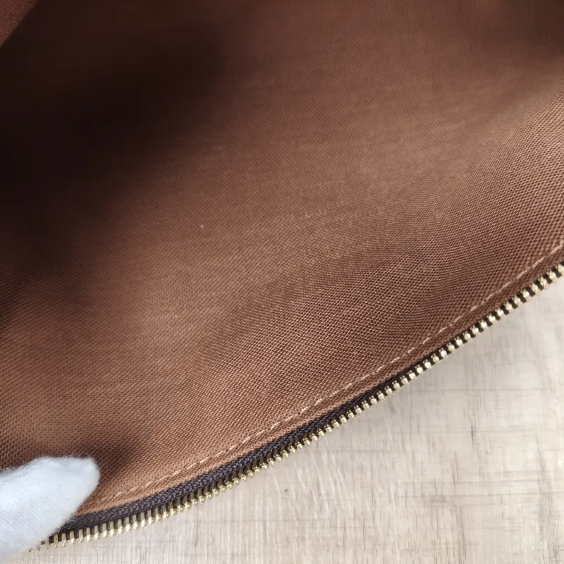 Louis Vuitton Shoulder Bag Pochette Eva Monogram PVC One Size27 × 5 × 11 cm — detail view 3 of 14