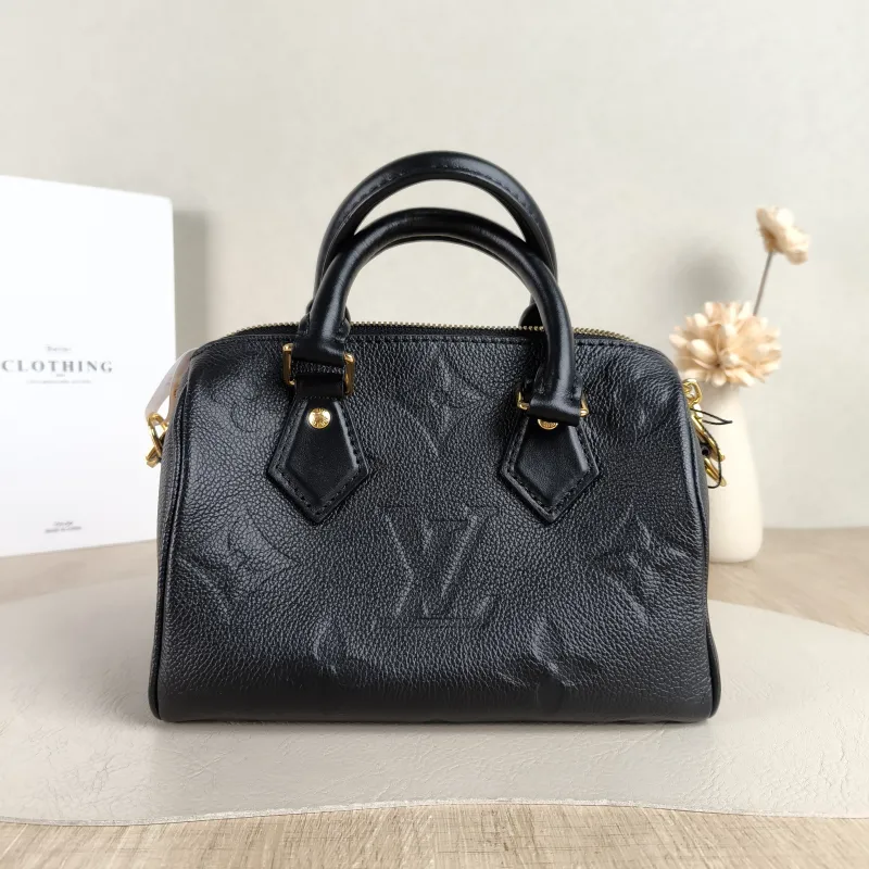 Louis Vuitton Crossbody Bag Speedy20 Black Monogram Empreinte Embossed Calfskin Small 20.5 × 12 × 13.5 cm