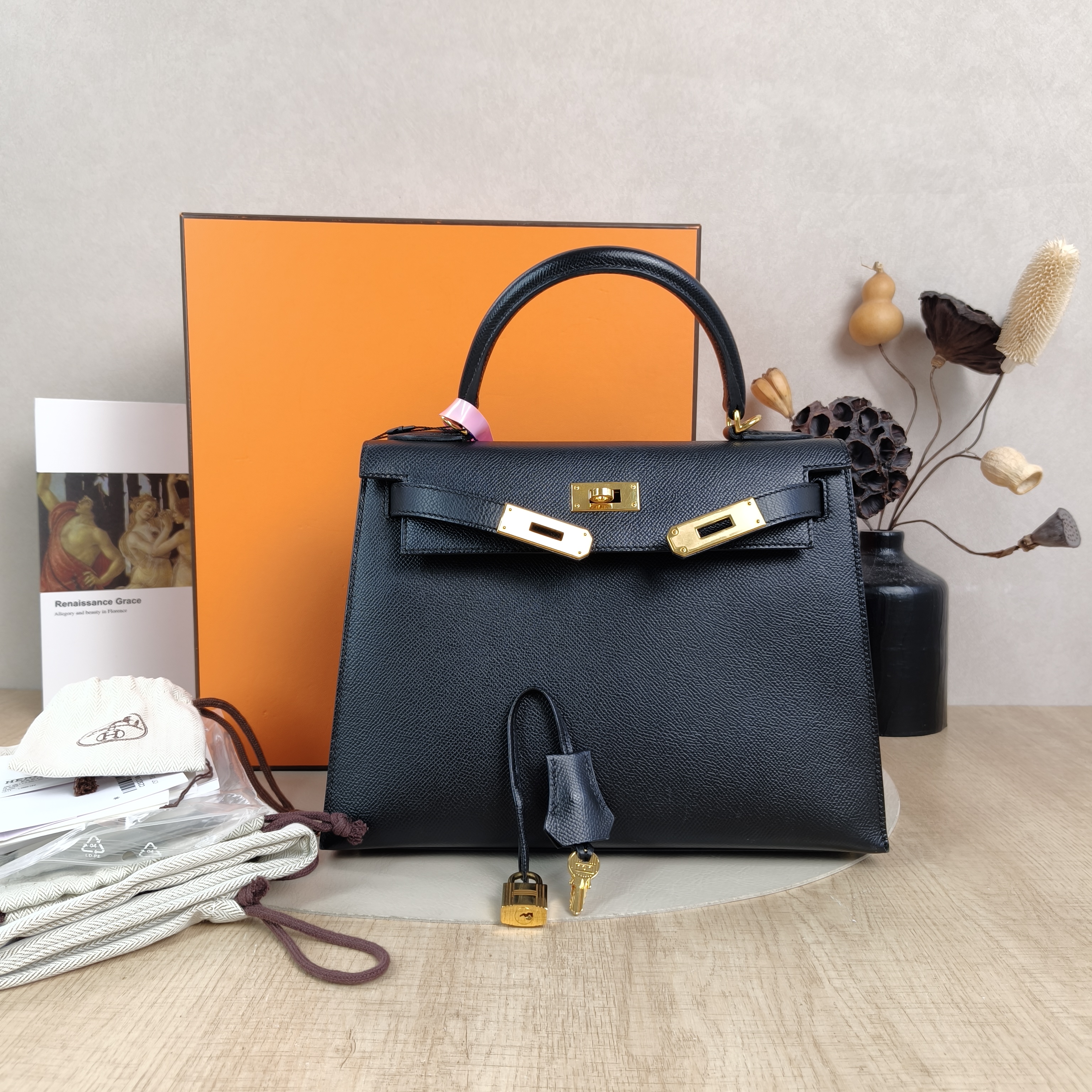 Hermès Shoulder Bag Kelly 28 Gold-Tone Hardware Black Epsom Calfskin Medium28 × 10 × 22 cm — cover view 6 of 6