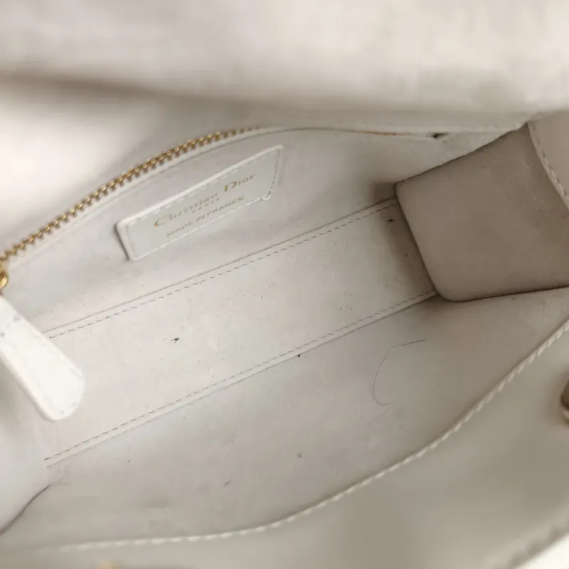 DIOR Crossbody Bag Lady Lady Dior Bag White Lambskin Mini 17 × 7 × 15 cm — detail view 5 of 11