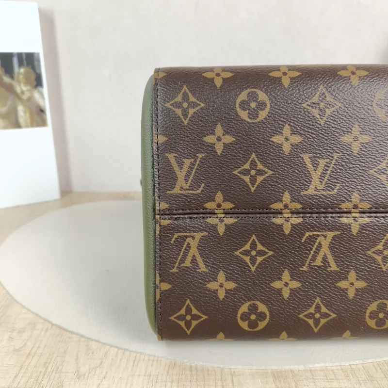 Louis Vuitton Top Handle Bag Fold Tote Colorblock PVC · Calfskin Small 20 × 18 × 22 cm — detail view 10 of 11