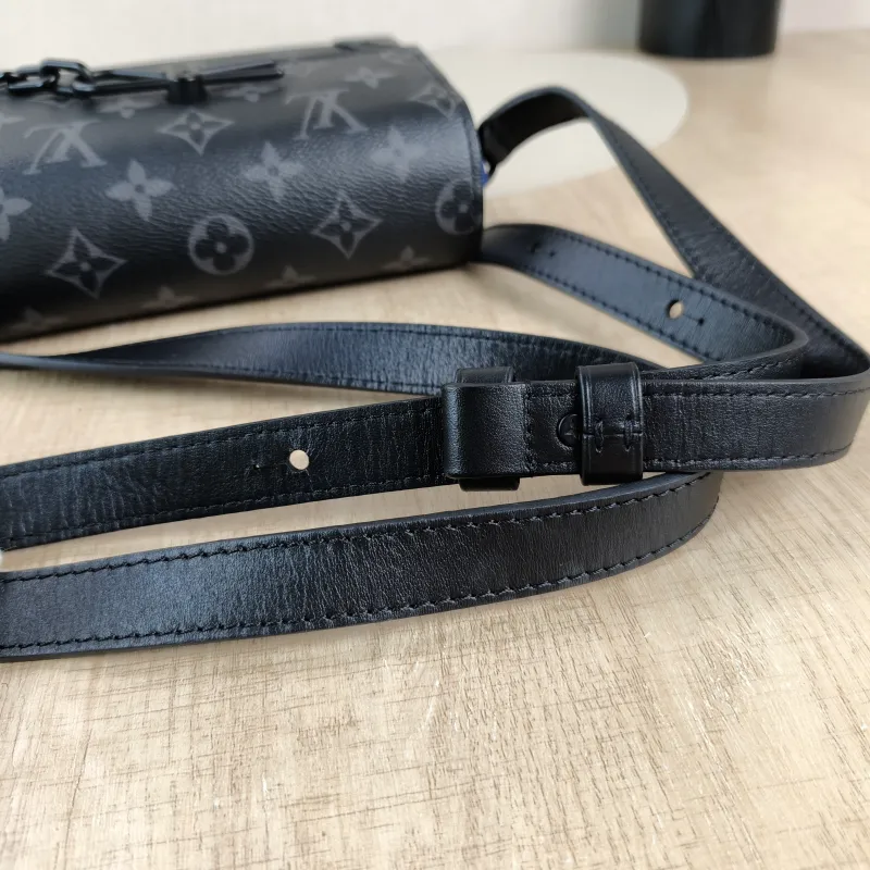 Louis Vuitton Crossbody Bag Steamer Box Monogram PV Cmini18 × 6.5 × 11 cm — detail view 2 of 13