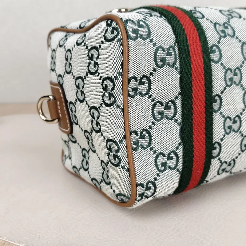 GUCCI Crossbody Bag GG Collection Green Canvas Mini 20 × 13 × 13 cm — detail view 7 of 11