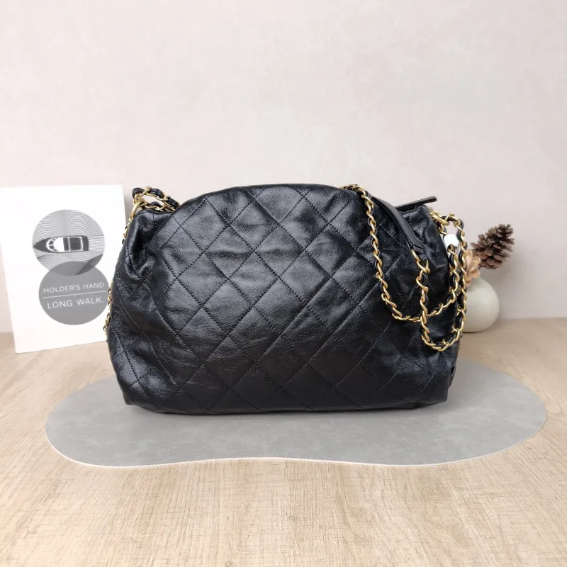 Chanel Shoulder Bag hobo Black Lambskin One Size 32 × 10 × 26 cm 29 — cover view 5 of 6