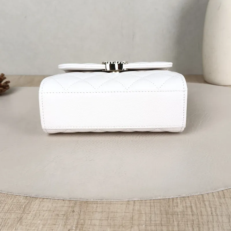 Chanel Crossbody Bag kelly White Gold Grained Calfskin nano 15 × 5 × 11 cm — cover view 3 of 6