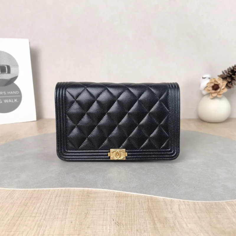 Chanel Crossbody Bag Le Boy​ WOC Black Grained Calfskin Mini 19.2 × 3.5 × 12.3 cm