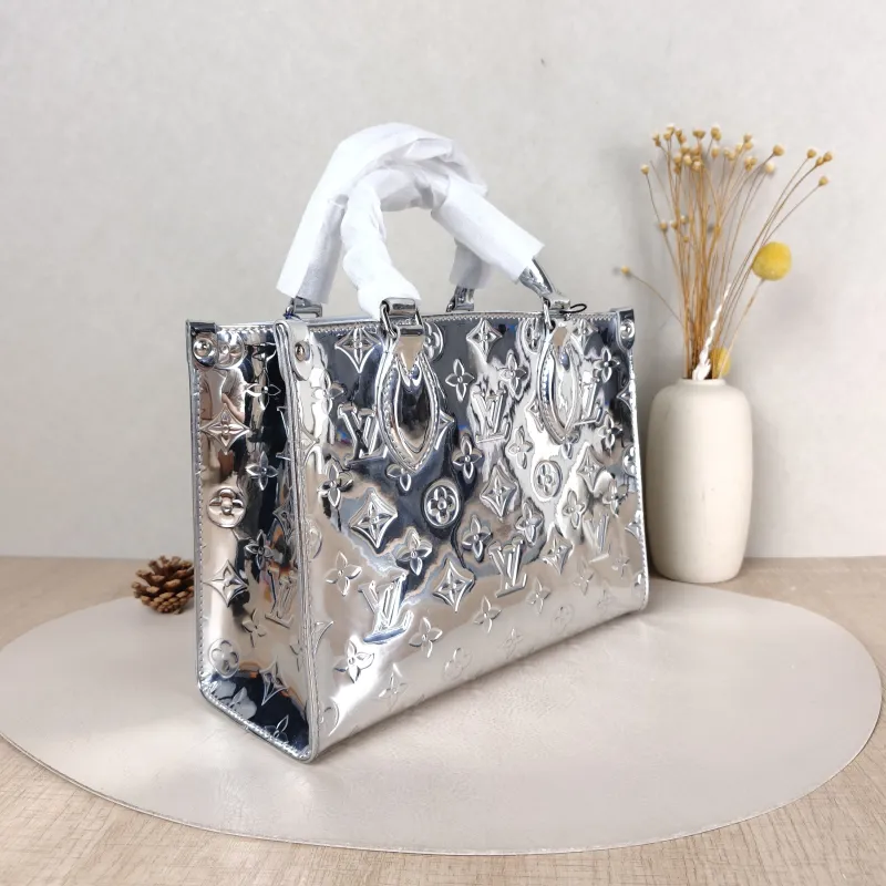 Louis Vuitton Top Handle Bag Onthego Silver Patent Leather Small 25 × 11.5 × 19 cm — cover view 5 of 5
