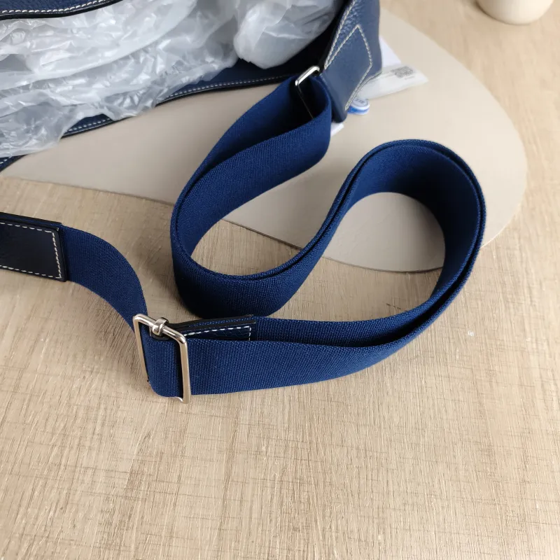 Hermès Shoulder Bag Shoulder Bag Blue TC Calfskin One Size 31 × 11 × 33 cm N — detail view 10 of 10
