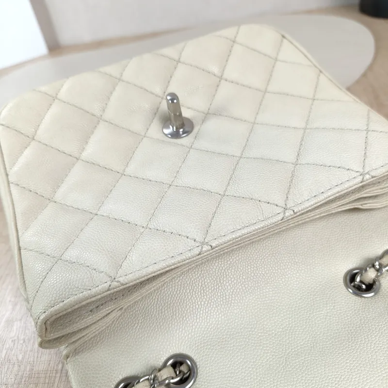 Chanel Crossbody Bagcf Collection Crossbody Bag White Calfskin One Size19 × 7 × 16 cm — detail view 12 of 16