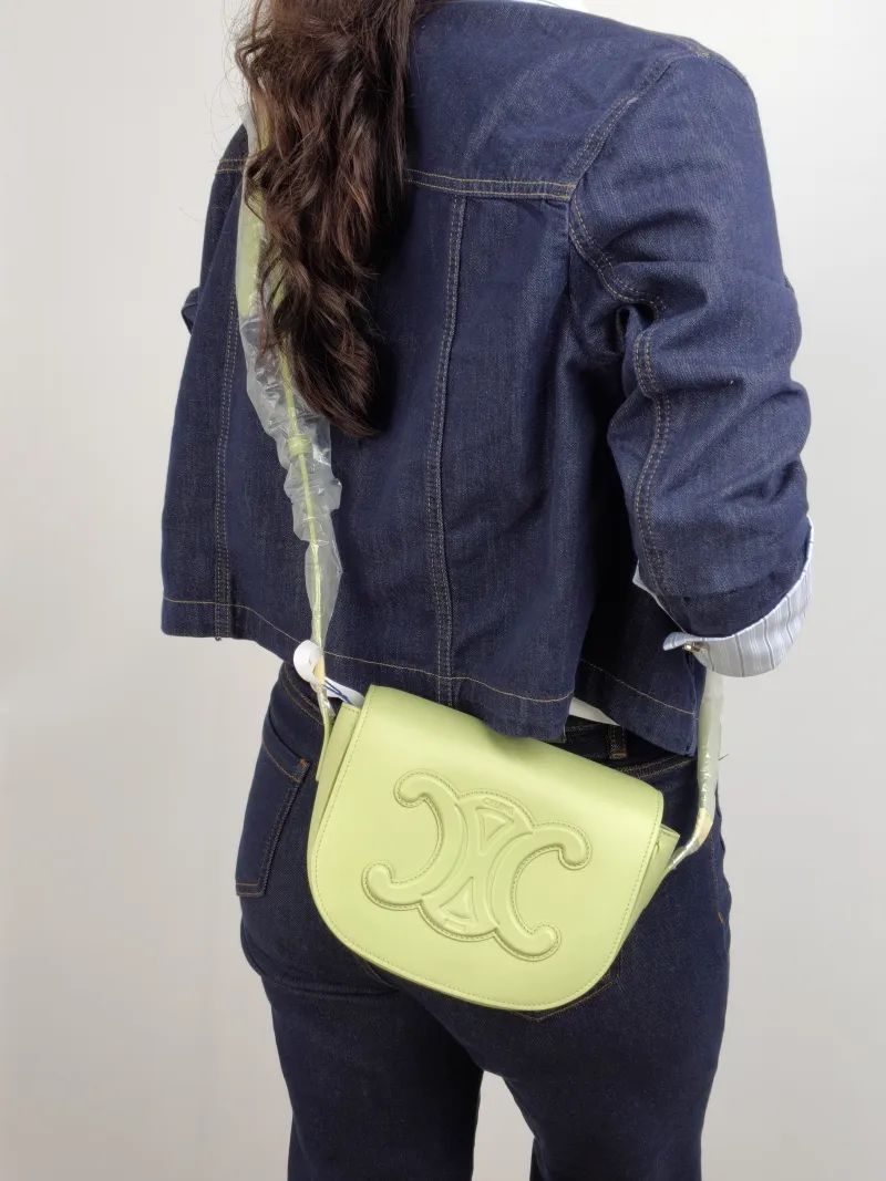 CELINE Crossbody Bag FOLCO TRIOMPHE Green Calfskin One Size 18.5 × 7 × 15 cm — on-model view 1 of 2