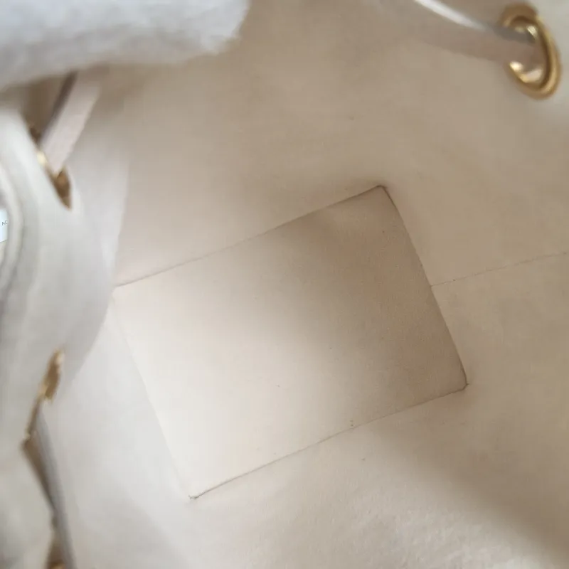 Louis Vuitton Crossbody Bag NANO NOÉ Bucket Bag Nano White · Embroidered Calfskinnano13 × 10 × 16 cm — detail view 11 of 11