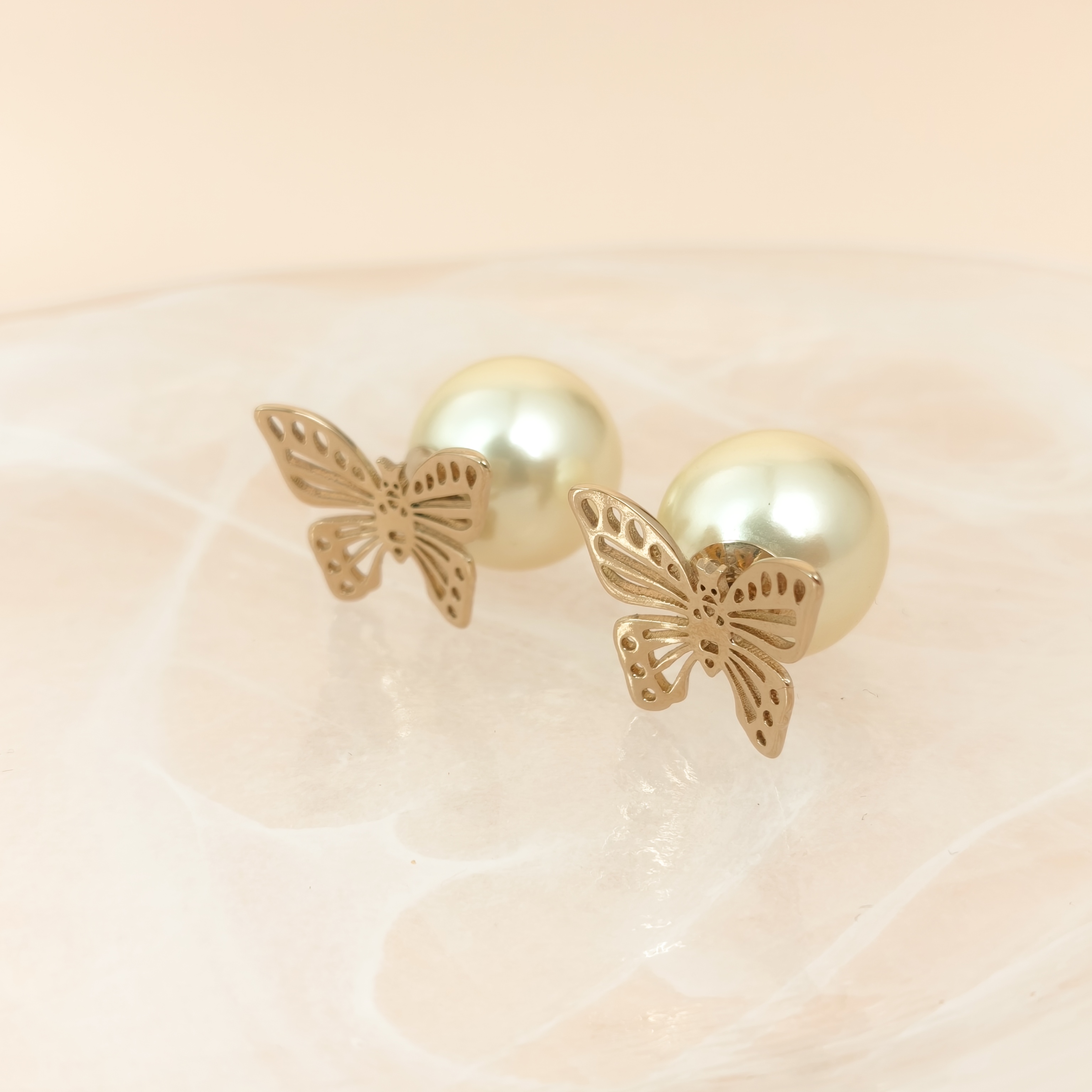 DIOR Earrings Pearl Earrings Gold One Size — cover view 6 of 6
