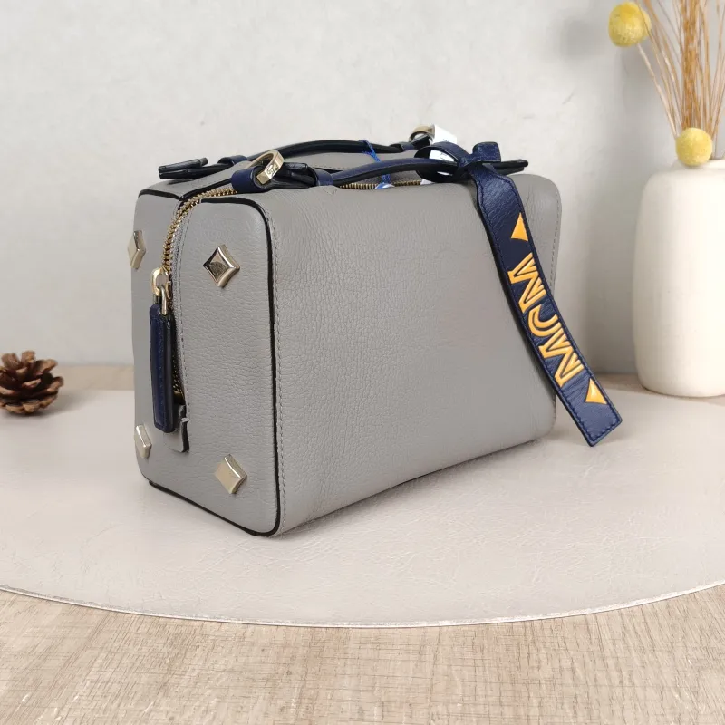 MCM Crossbody Bag Crossbody Bag Grey Calfskin 19 × 11 × 14 cm — cover view 2 of 5