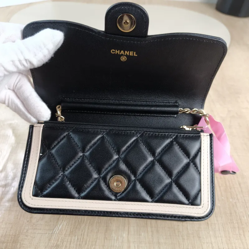 Chanel Crossbody Bag CF Mini WOC Crossbody Bag Black Pink Lambskin One Size 17 × 4 × 10 cm — detail view 4 of 11
