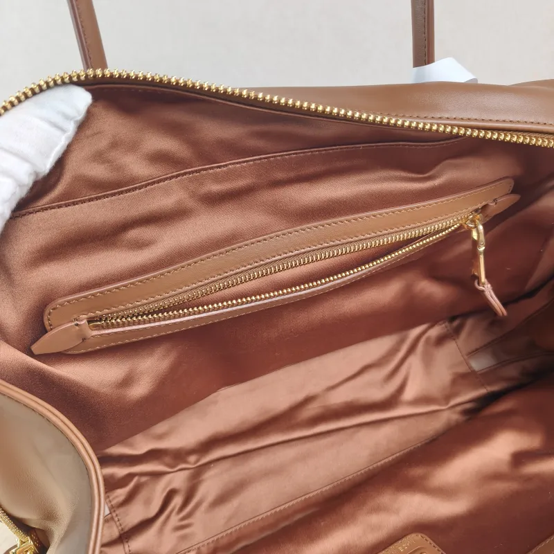Miumiu Top Handle Bag Beau CC alfskin Large 34 × 10 × 23 cm — detail view 2 of 11