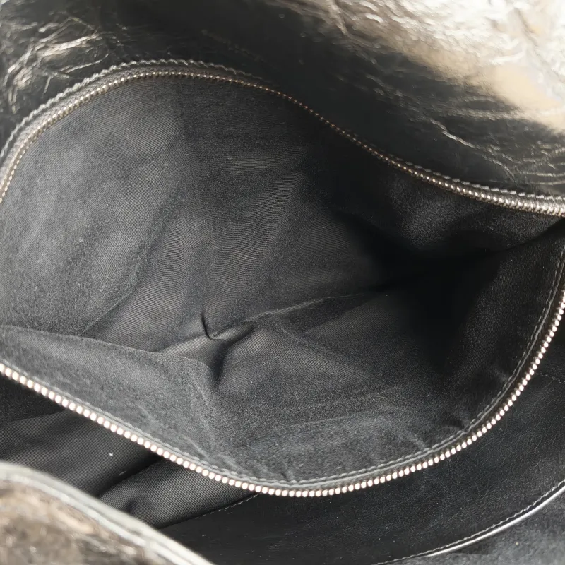SAINT LAURENT Crossbody Bag Niki D Waxed Leather Calfskin Large 32 × 9 × 23 cm — detail view 8 of 13