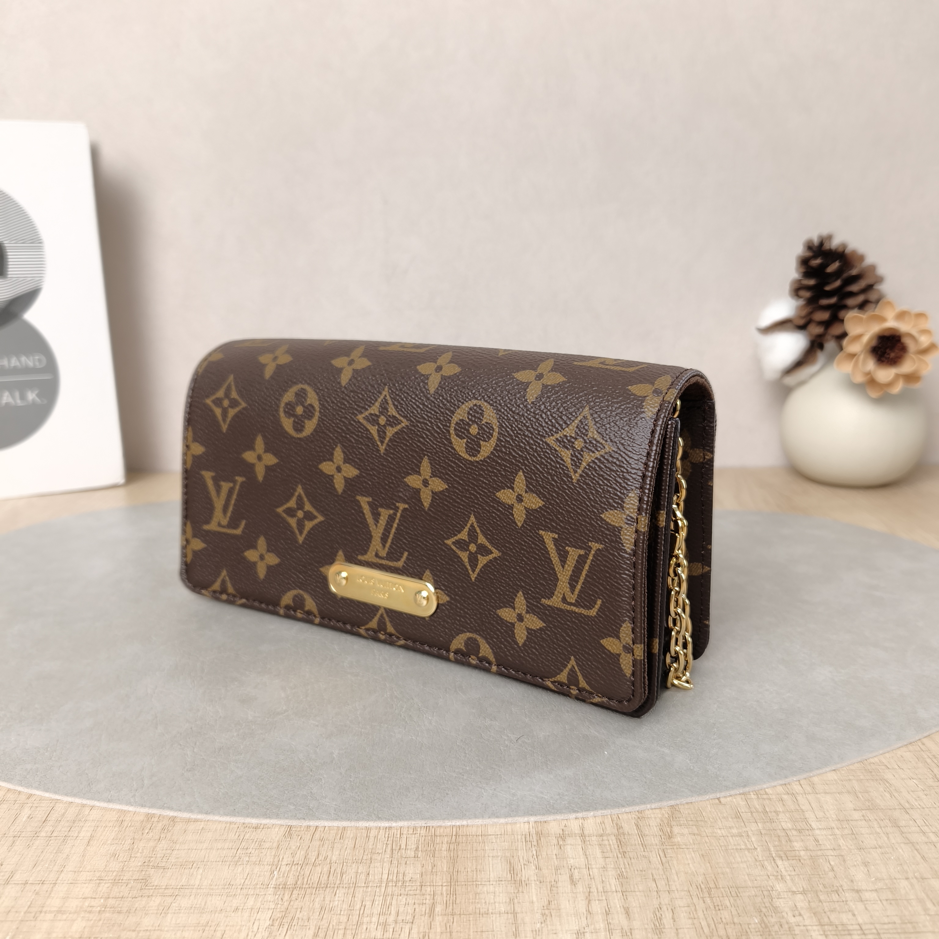 Louis Vuitton Crossbody Bag LILY Chain Bagwoc Monogram PVC One Size21 × 3.5 × 10.5 cm — cover view 5 of 5