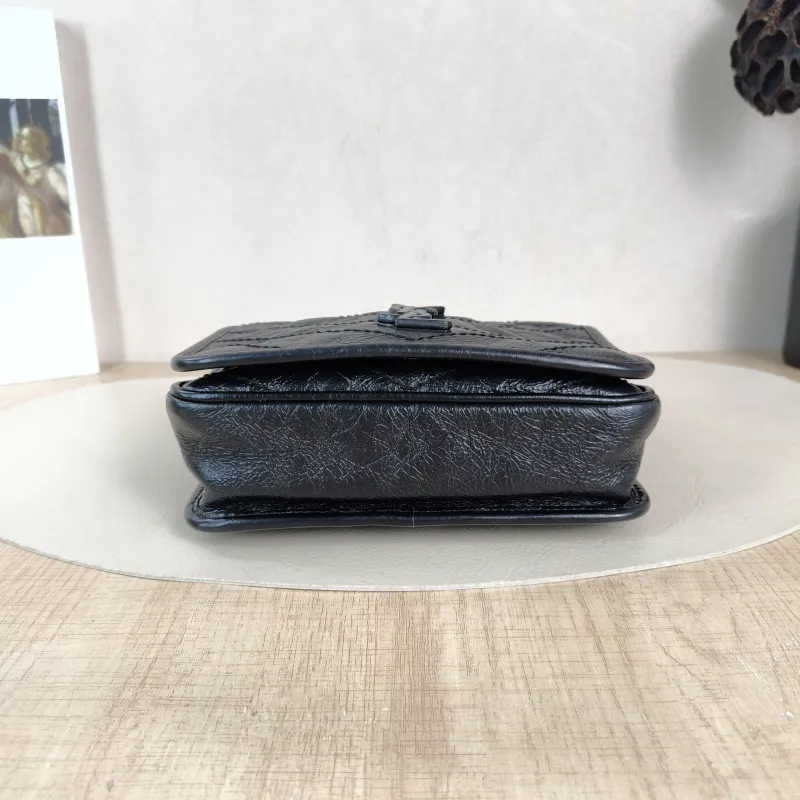 SAINT LAURENT Crossbody Bag Niki Chain Bagwoc Black Mini 19 × 5 × 16 cm — cover view 3 of 5