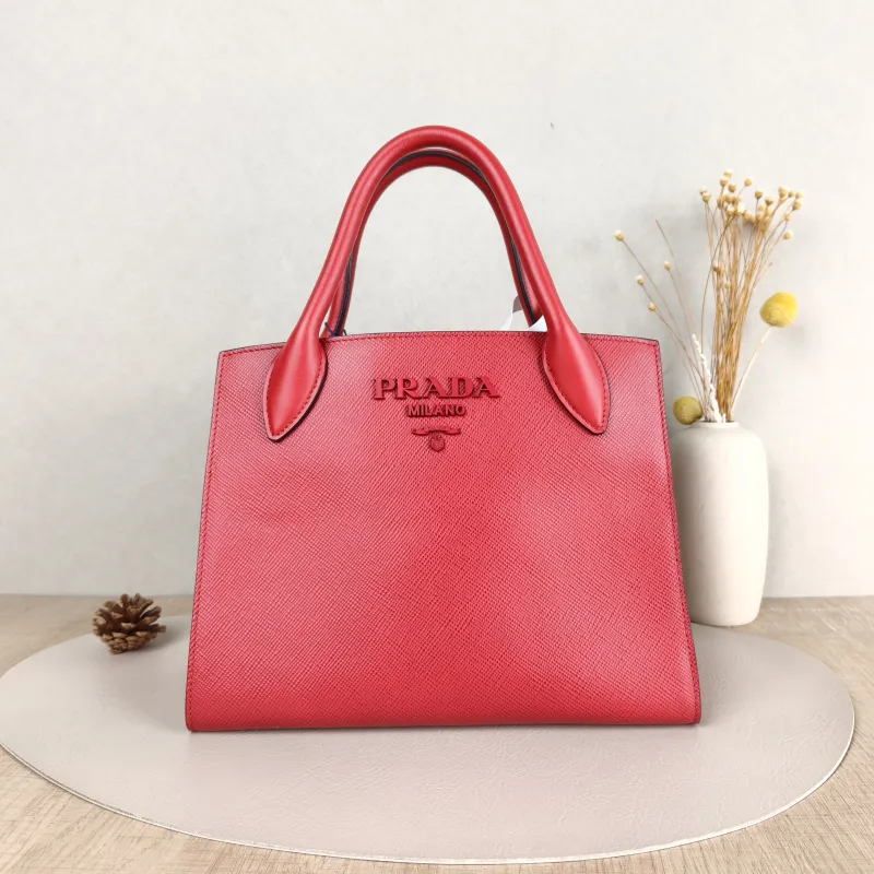 PRADA Shoulder Bag Shoulder Bag Red Calfskin One Size26 × 14 × 20 cm