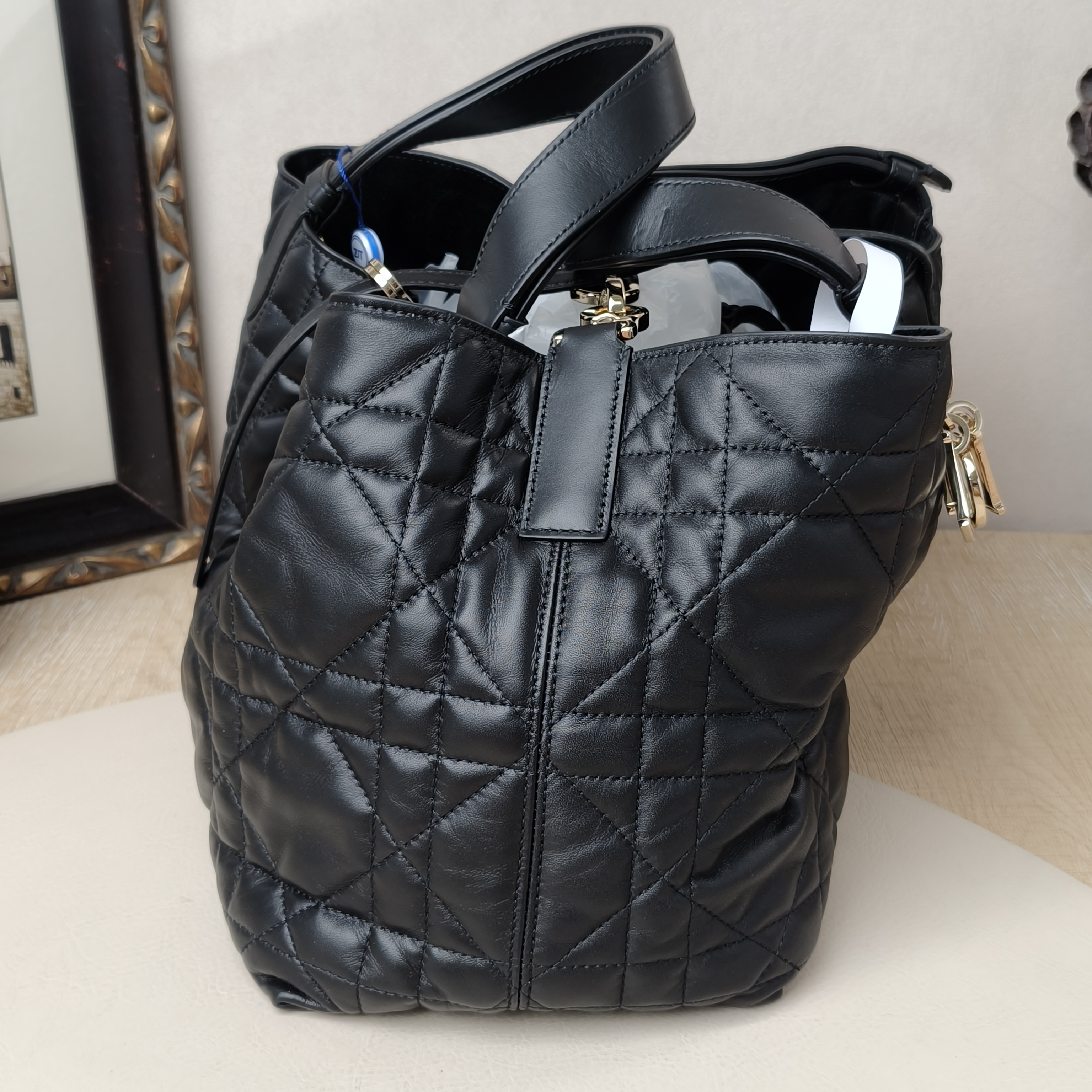 DIOR TOUJOURS Medium Black Calfskin · Inner Pouch Dust Bag · 28.5 × 17 × 21.5 cm — cover view 5 of 10