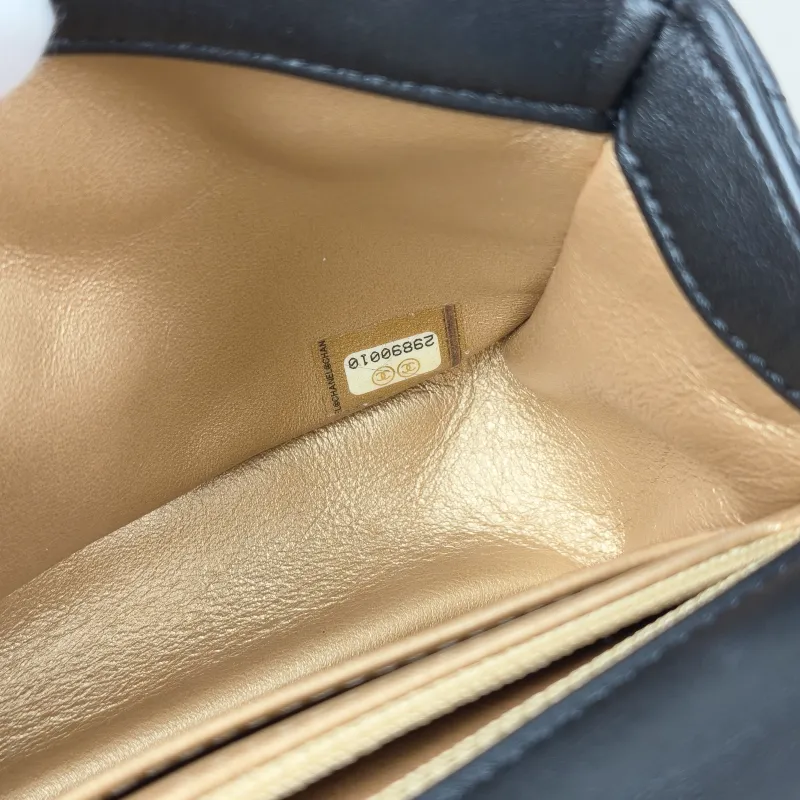 Chanel Crossbody Bag Classic Flap Large Mini CF Mini Black with Gold-Tone Hardware Lambskin mini 20 × 6 × 12 cm 29 — detail view 6 of 15