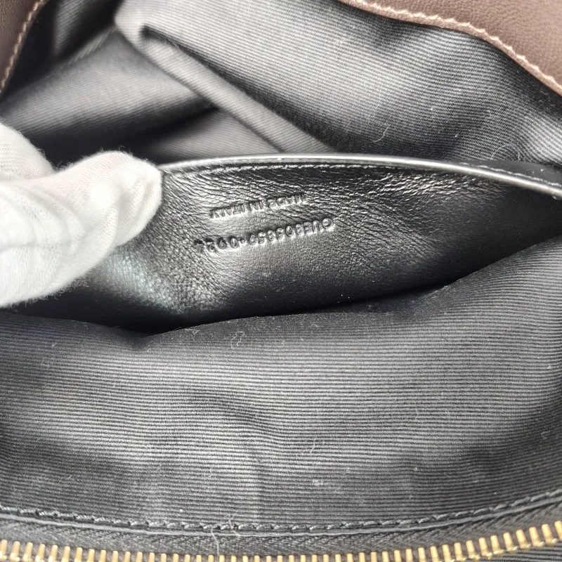 SAINT LAURENT Crossbody Bag Jamie 4.3 Chain Bag SL ambskin Large 43 × 9 × 29 cm — detail view 14 of 14