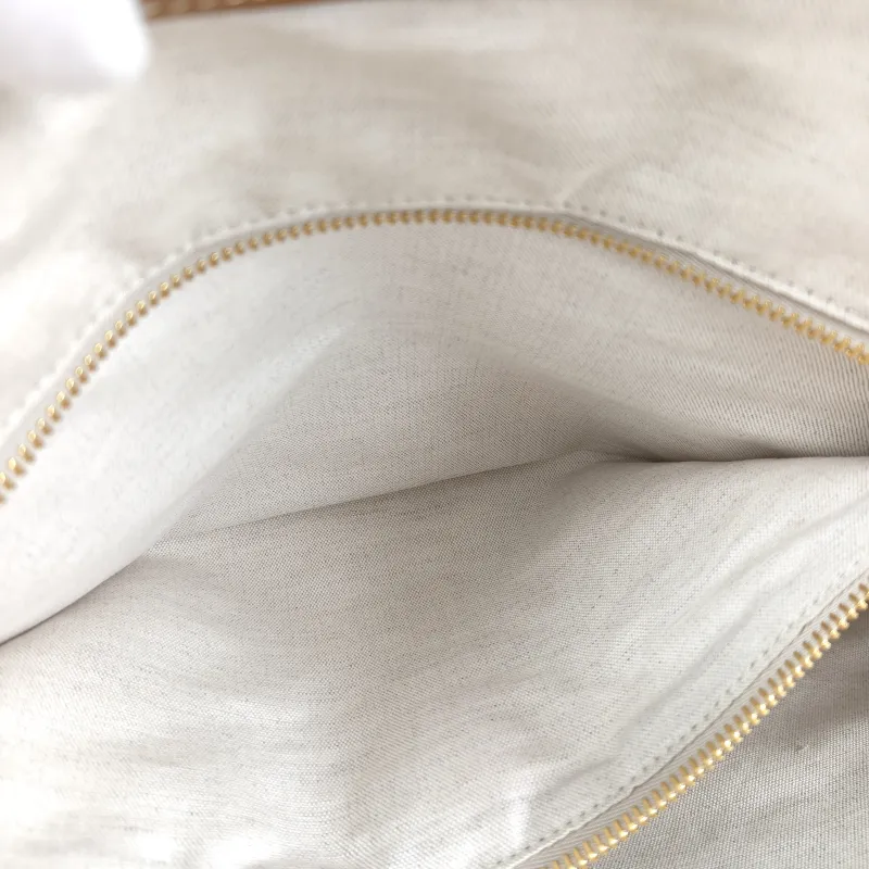 Miumiu Shoulder Bag IVY Tote Shopping Tote CC alfskin 38 × 18 × 38 cm — detail view 4 of 12