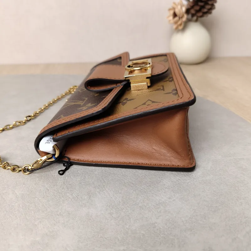 Louis Vuitton Crossbody Bag Dauphine Woc Woc Monogram PVC Mini 18.5 × 5 × 12 cm — detail view 11 of 11