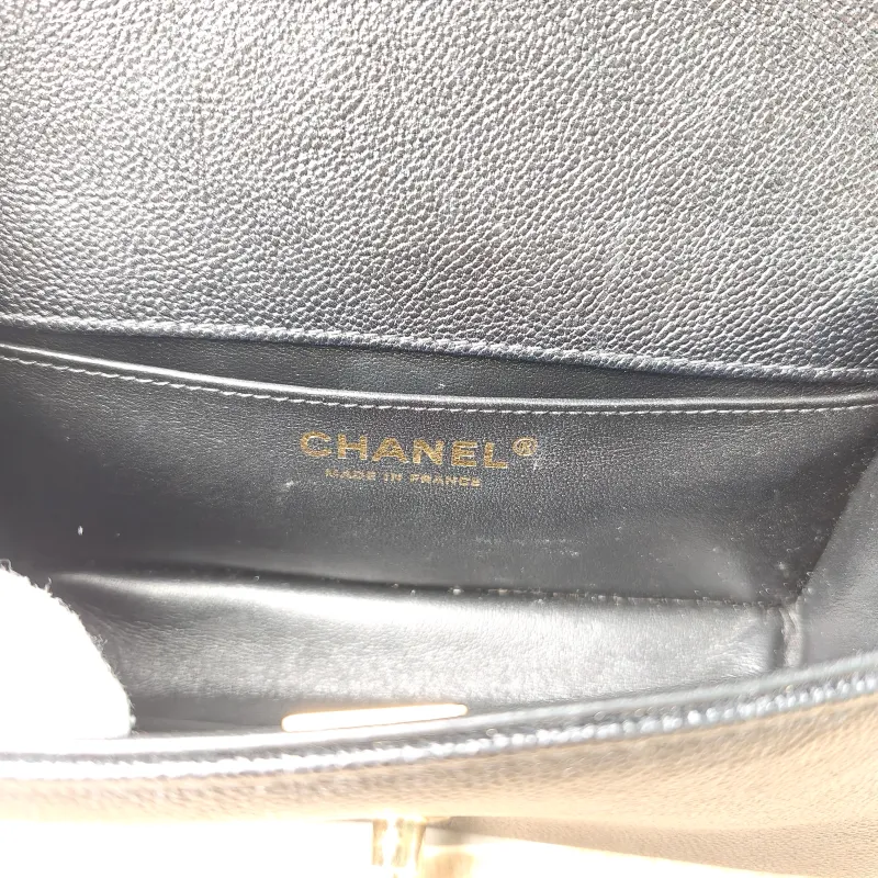 Chanel Crossbody Bagv leboy Black Grained Calfskin Small20.5 × 8.5 × 12 cm — detail view 7 of 13