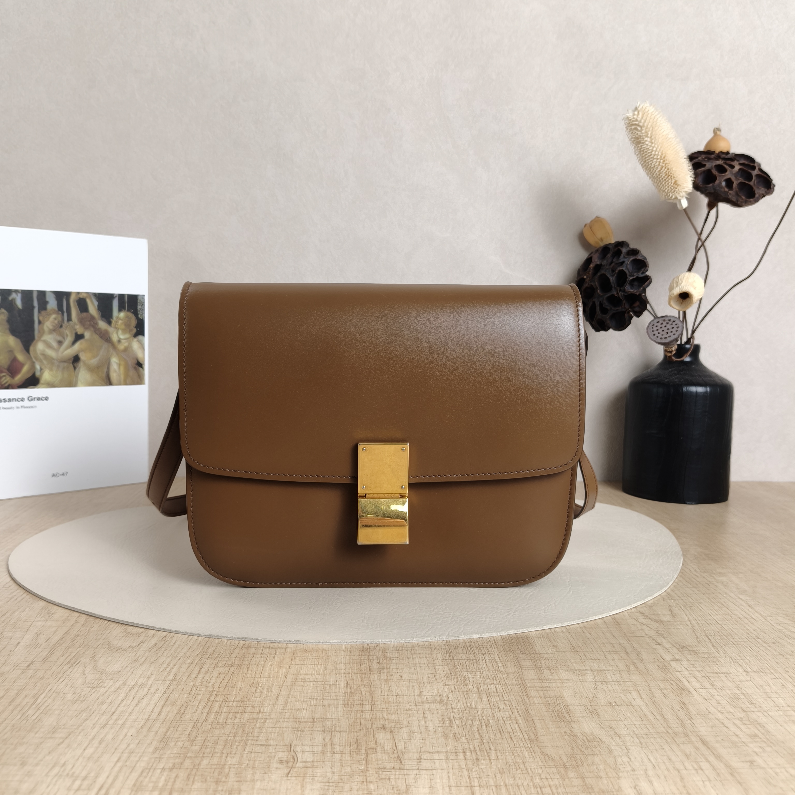CELINE Crossbody Bag Classic Box CC alfskin Medium24 × 7 × 18 cm