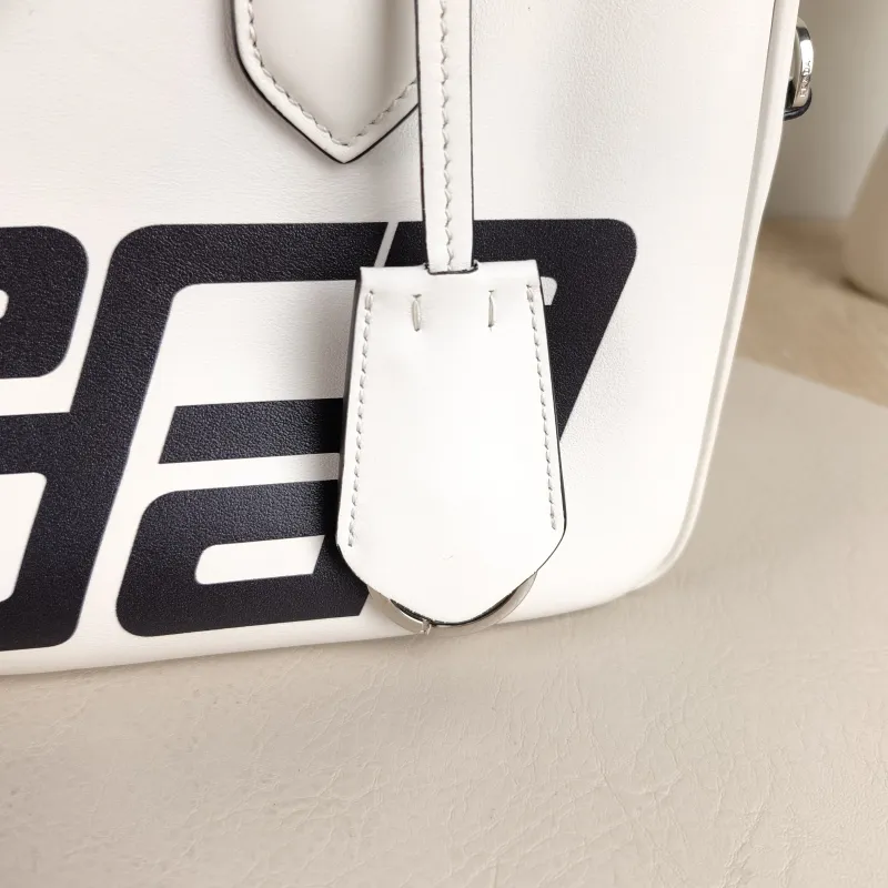 PRADA Top Handle Bag Tote Bag White Calfskin 26 × 18.5 × 16.5 cm — detail view 8 of 11