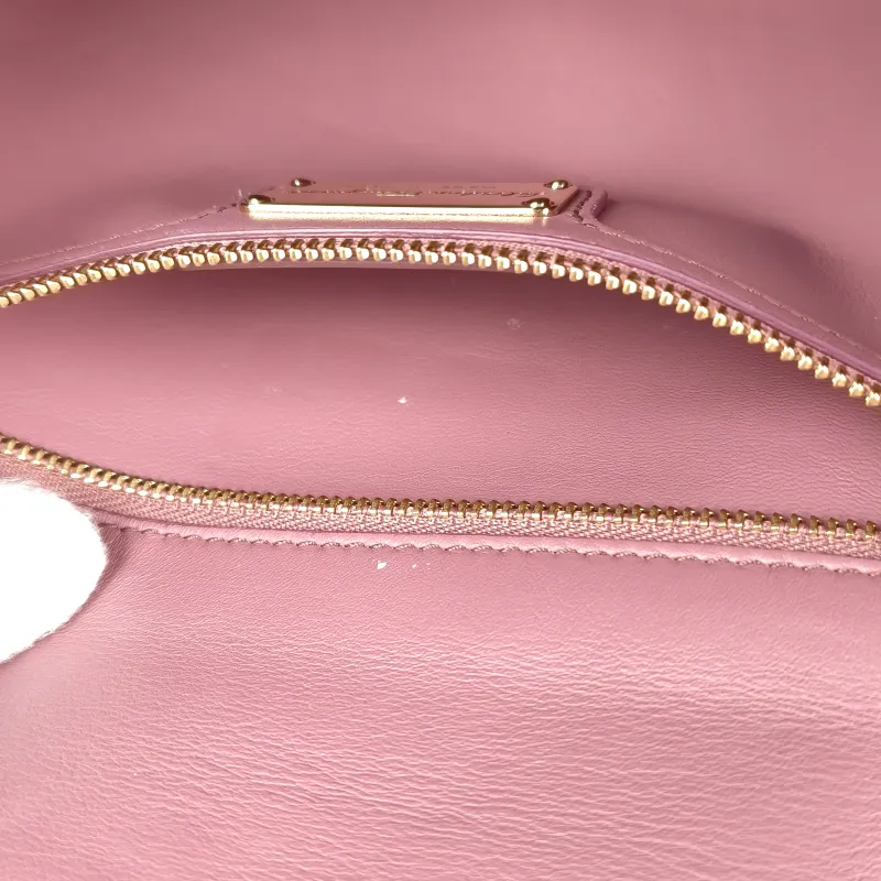 FERRAGAMO Crossbody Bag Chain Bag Calfskin One Size25 × 5 × 17 cm — detail view 10 of 12