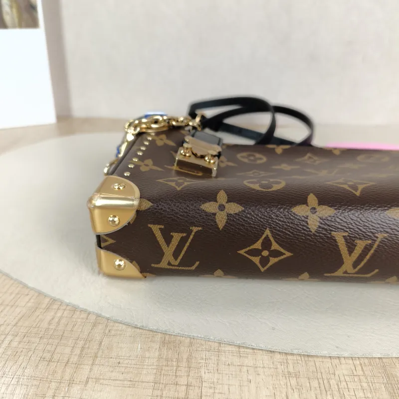 Louis Vuitton Crossbody Bag Slim Trunk Box Monogram PVC Medium 23 × 4 × 12 cm — detail view 5 of 12