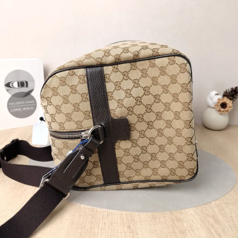 GUCCI Top Handle Bag Top Handle Bag Monogram Canvas One Size42 × 22 × 27 cm — detail view 2 of 11