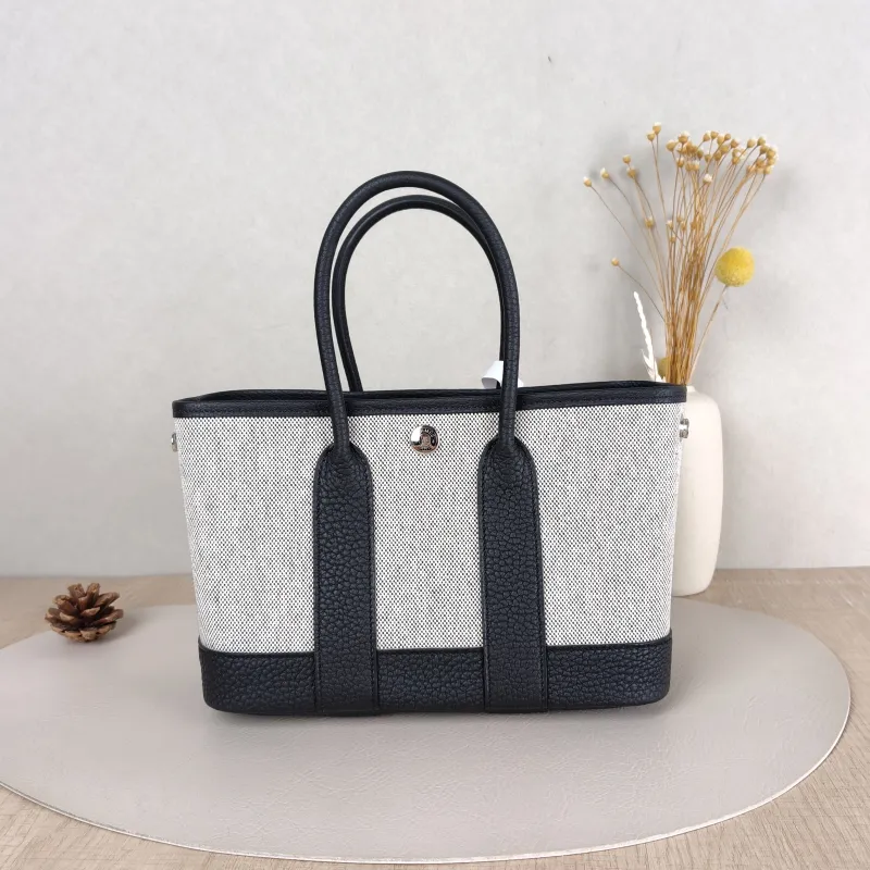 Hermès Top Handle Bag Neo Garden 23 Mini Black · Beige Canvas · Negonda Calfskinmini23 × 10 × 16 cm