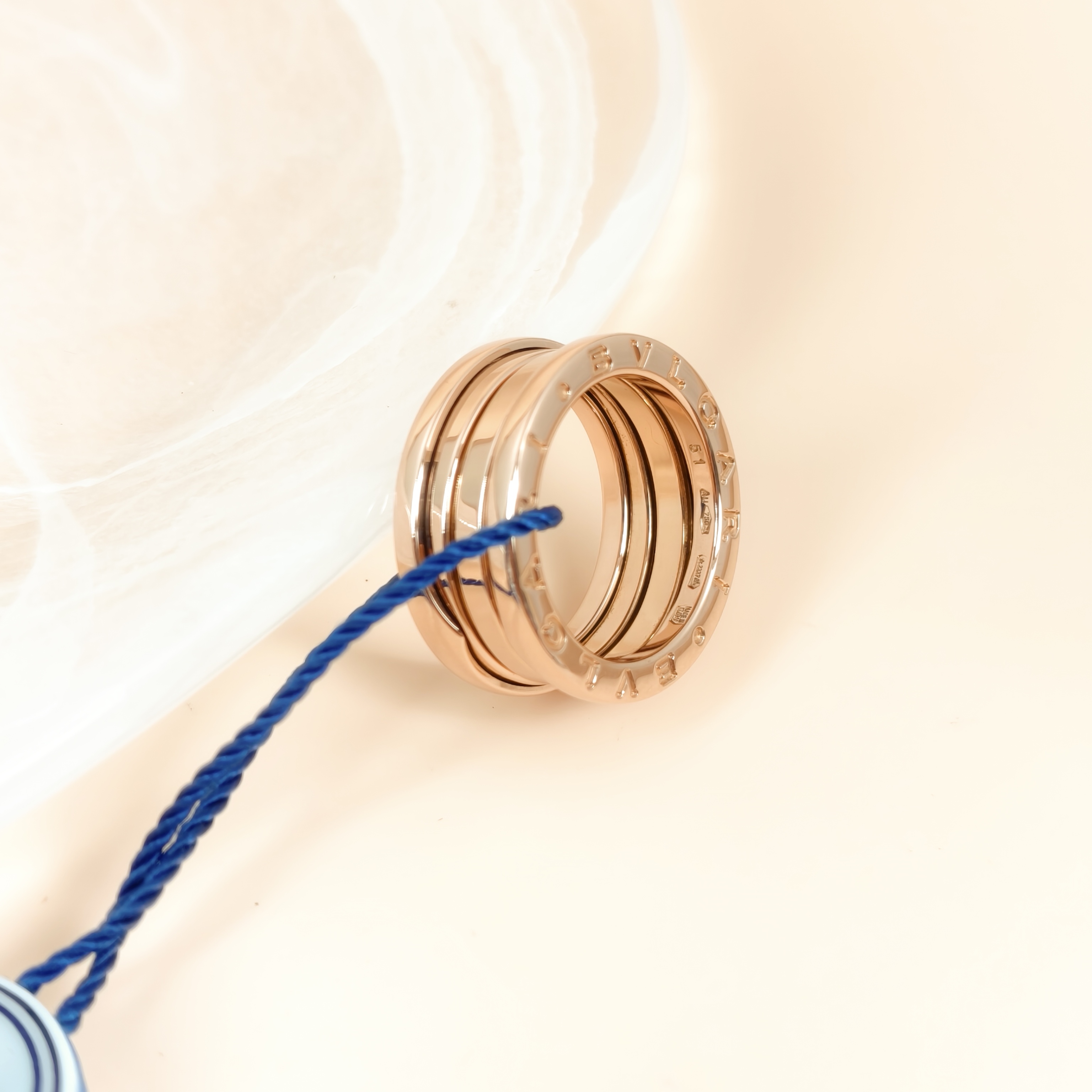 Bvlgari Ring B.zero1Collection Ring Rose Gold 18KR ose Gold One Size51 — cover view 5 of 6