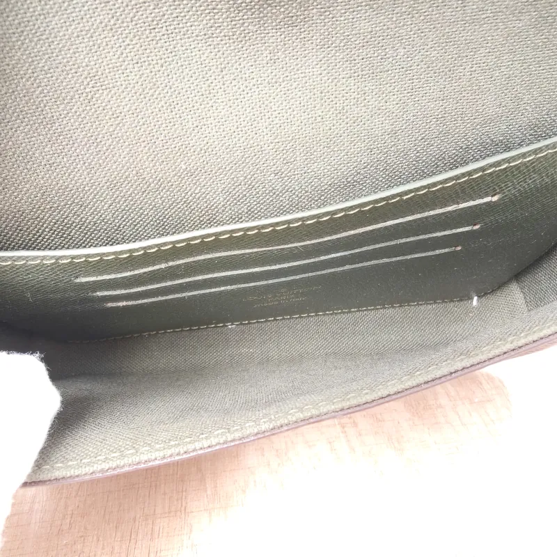 Louis Vuitton Crossbody Bag FÉLICIE STRAP & GO Monogram PVC Small17 × 3.5 × 9.6 cm — detail view 14 of 16