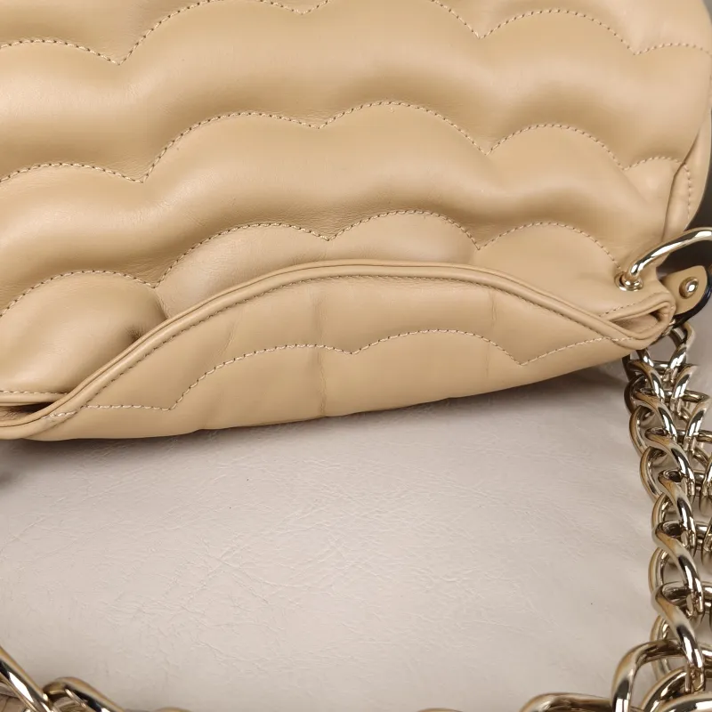 Chloé Shoulder Bag Shoulder Bag Taupe Calfskin One Size 31 × 17 × 14 cm — detail view 7 of 9