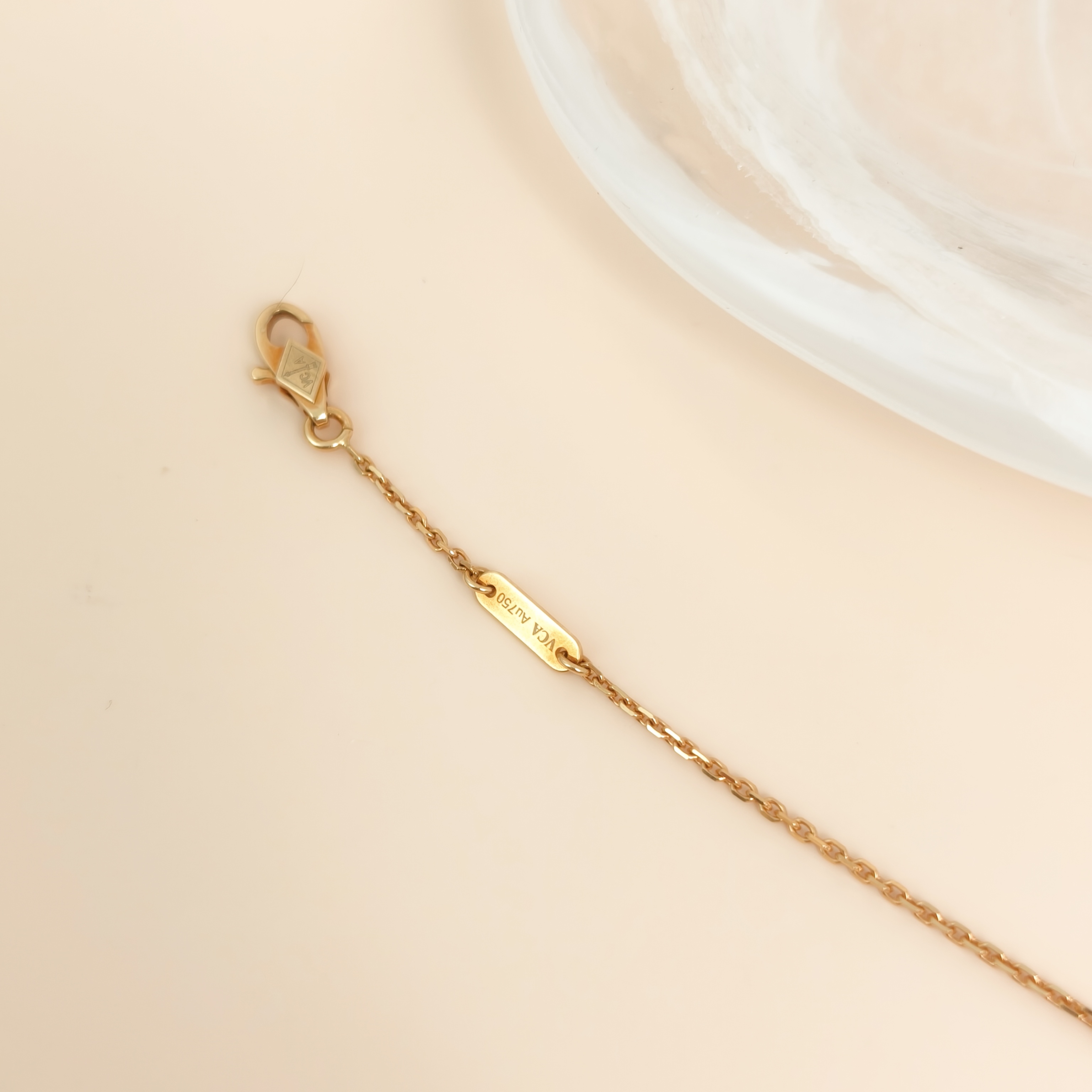 Van Cleef & Arpels Necklace Alhambra Pearl · White Mother-of-Pearl18KY ellow Gold Sweet Mini40cm — cover view 7 of 10