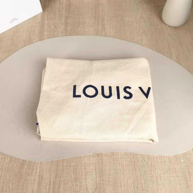 Louis Vuitton Top Handle Bag Pont Neuf Top Handle Bag Blue Calfskin 30 × 11 × 24.5 cm — detail view 3 of 12