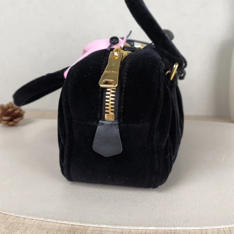 Miumiu Top Handle Bag Arcadie MatelasséCollection Edition Black Velvet Medium 23 × 7.5 × 11 cm — detail view 9 of 10