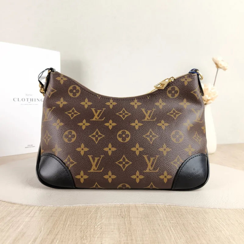 Louis Vuitton Crossbody Bag Boulogne PVC Small 26 × 9.5 × 16 cm — cover view 5 of 5