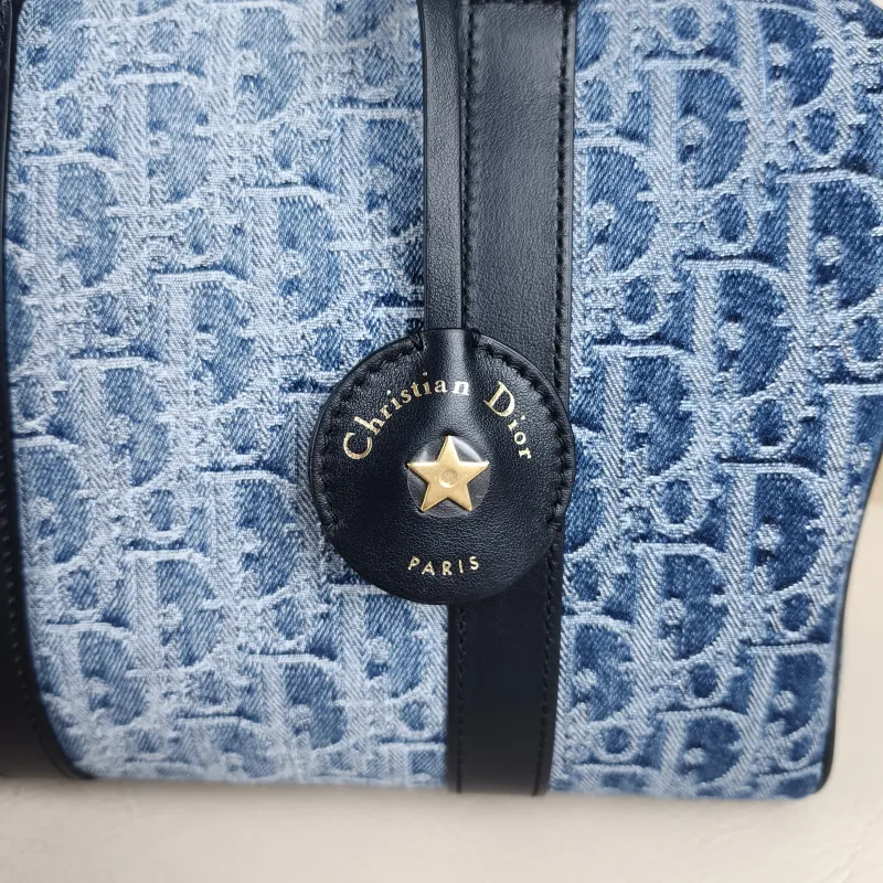 DIOR Top Handle Bag Groove 25 Top Handle Bag Blue Medium 25 × 16 × 19 cm — detail view 2 of 12