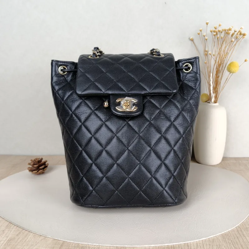 Chanel Backpack Backpack Black Grained Calfskin Large20 × 12 × 25 cm