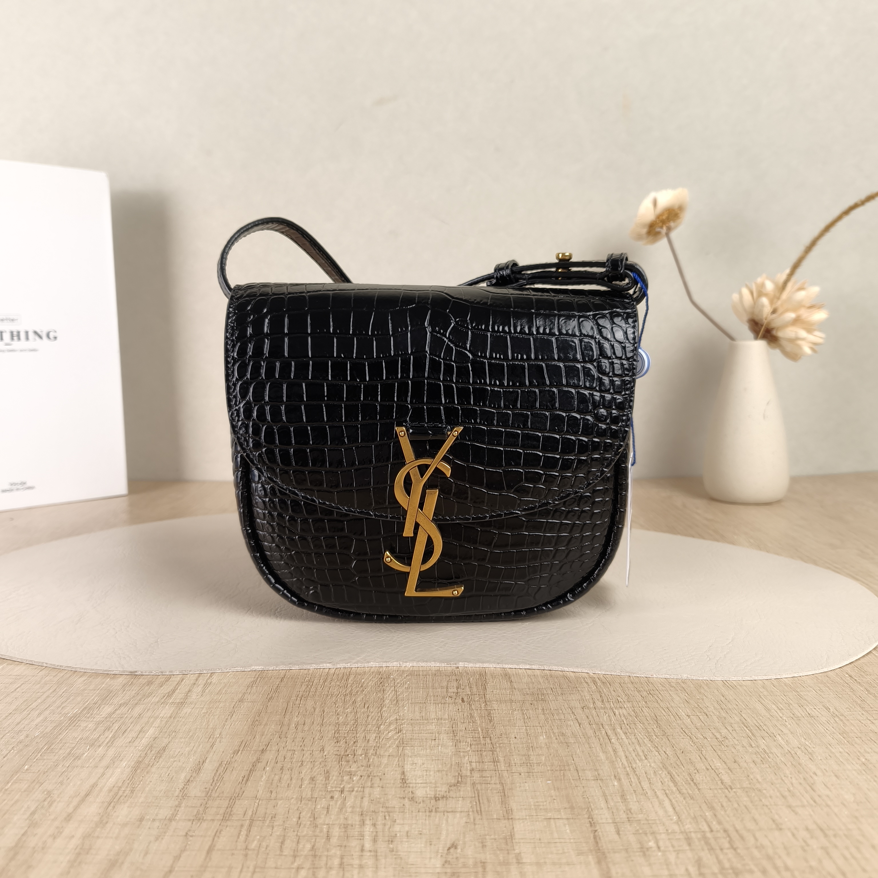 SAINT LAURENT Shoulder Bag Kaia Black Calfskin One Size18 × 5.5 × 15.5 cm