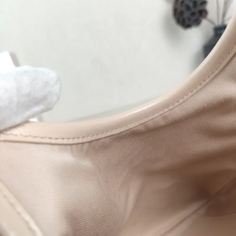 Miumiu Shoulder Bag IVY Tote Shopping Tote Pink Calfskin Mini 20*24 — detail view 8 of 11