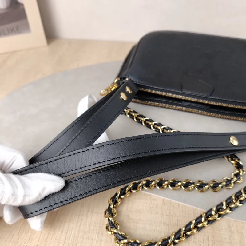 Louis Vuitton Crossbody Bag Multi Pochette Accessoires Black Calfskin Small 25 × 4.5 × 14.5 cm — detail view 6 of 12