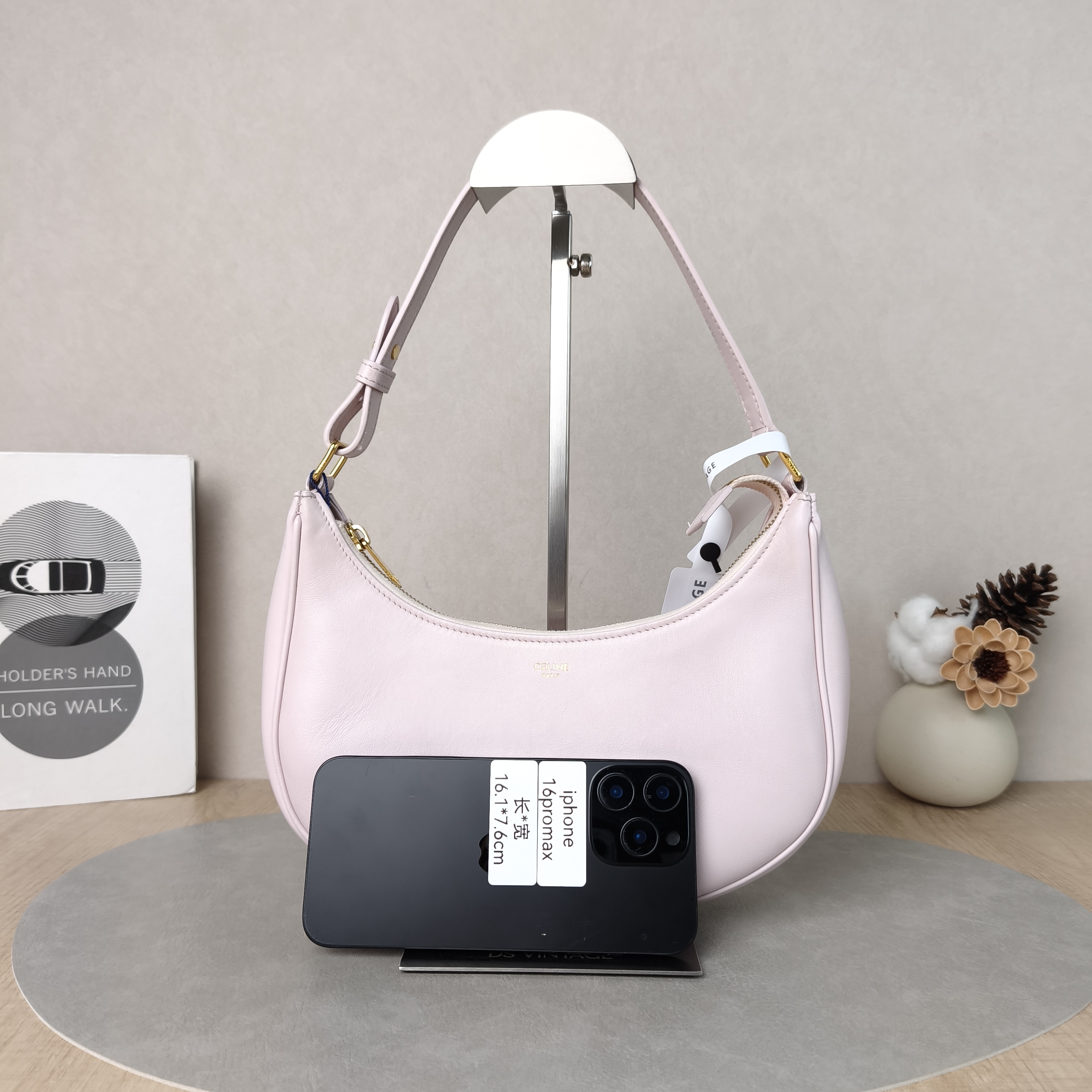 CELINE Shoulder Bag AVA Calfskin Medium23 × 6 × 13.5 cm — cover view 5 of 5